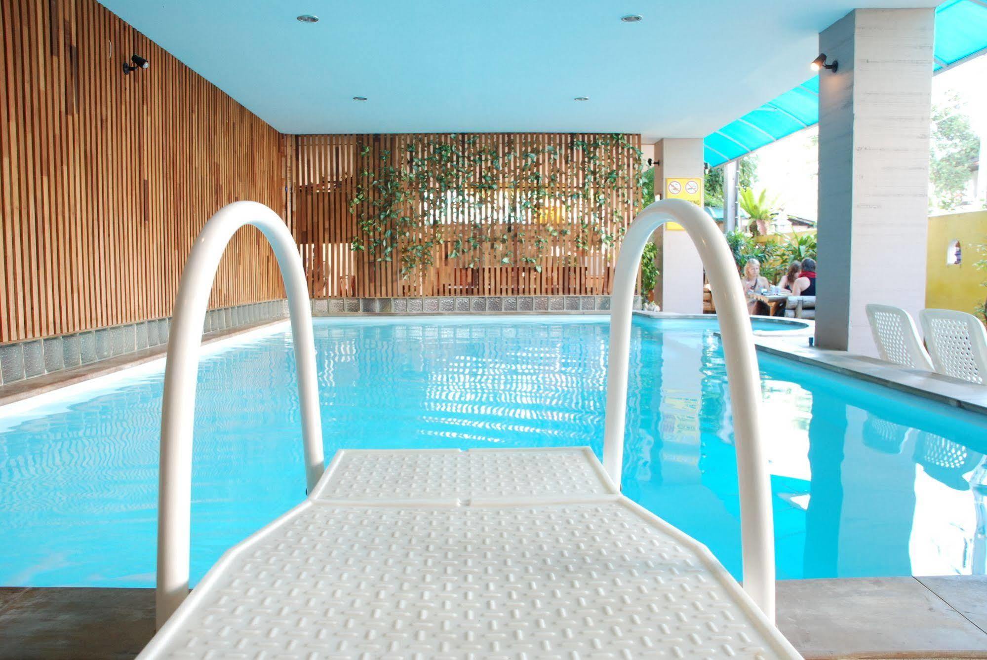 Thaphae Garden Guesthouse 치앙마이 외부 사진