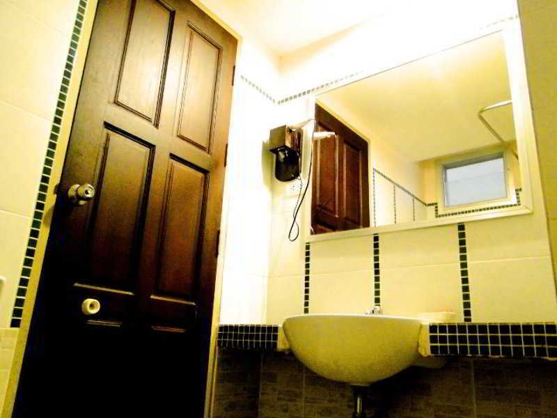Thaphae Garden Guesthouse 치앙마이 외부 사진